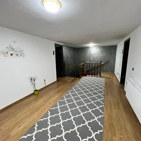 Casa Linistea Muntilor Holiday home *
